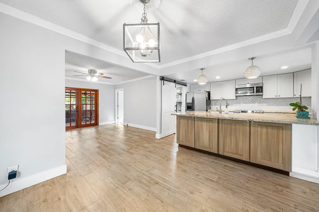 5893 Cassandra Court West Palm Beach FL 33415
