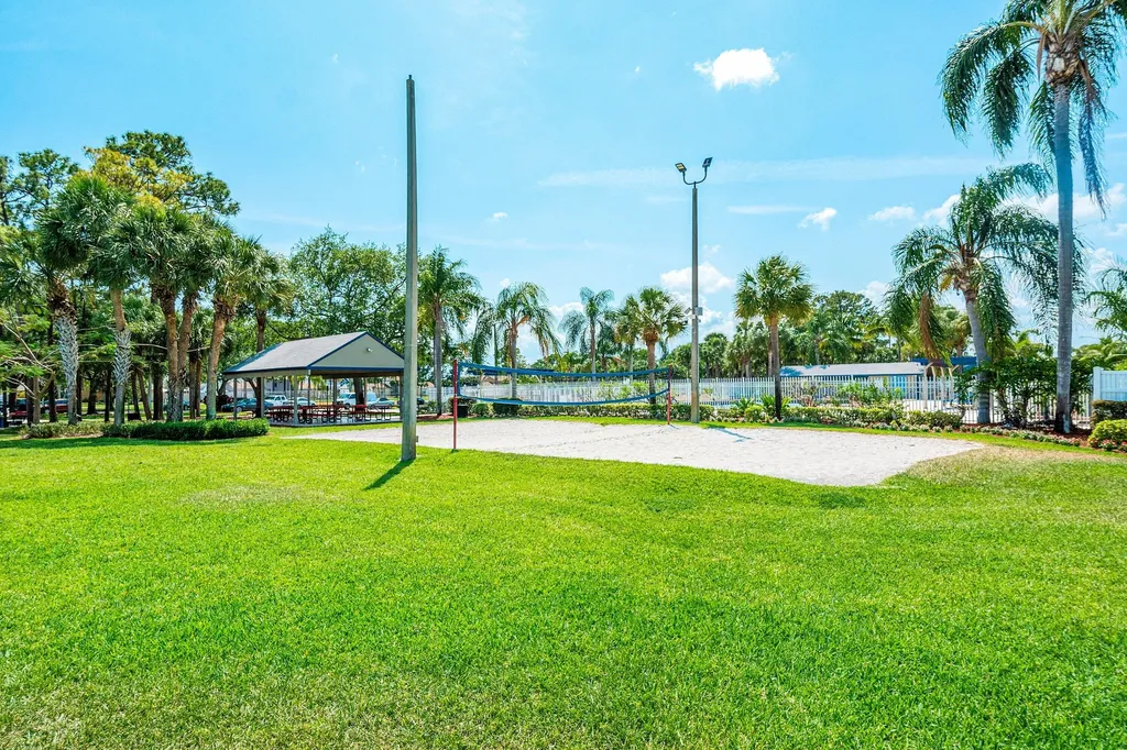 5893 Cassandra Court West Palm Beach FL 33415