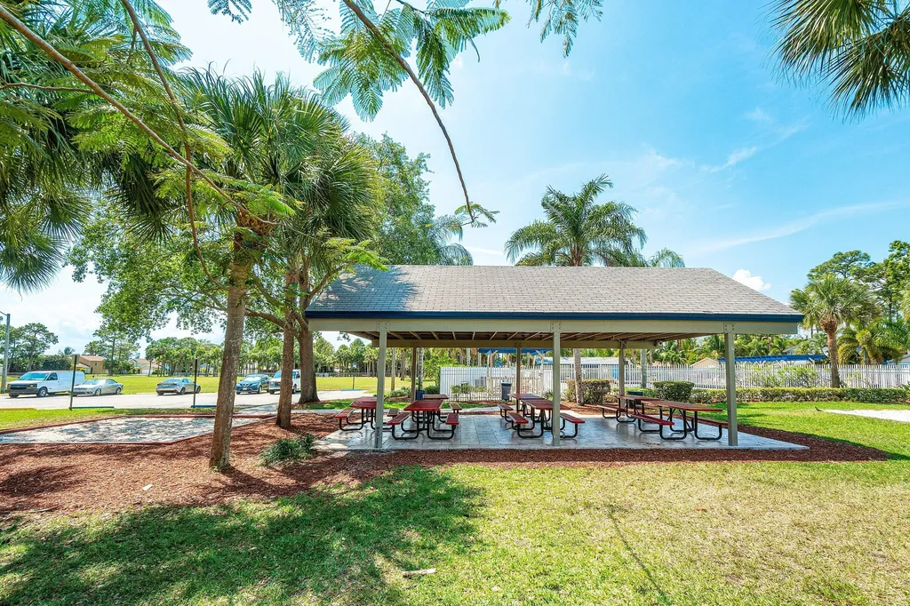 5893 Cassandra Court West Palm Beach FL 33415
