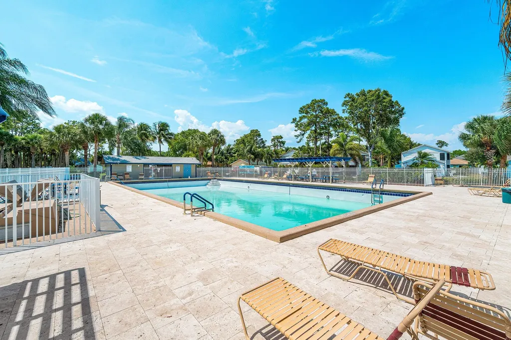 5893 Cassandra Court West Palm Beach FL 33415