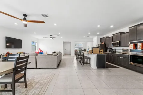 2586 SE Victory Avenue Port St Lucie FL 34952