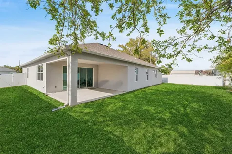 2586 SE Victory Avenue Port St Lucie FL 34952