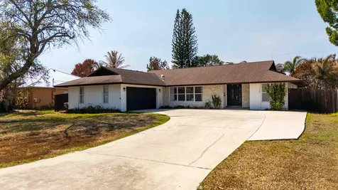 138 NW Friar Street Port St Lucie FL 34983