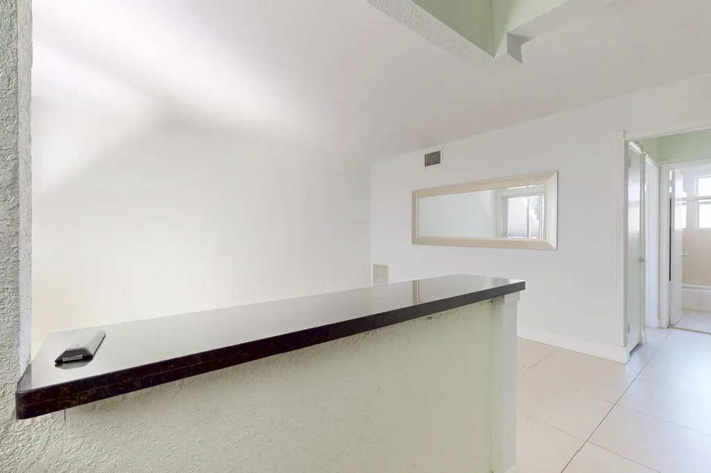 302 Lake Osborne Drive Lake Worth Beach FL 33461