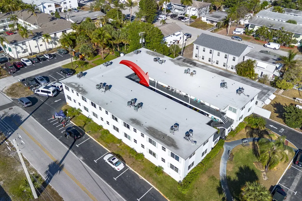 302 Lake Osborne Drive Lake Worth Beach FL 33461