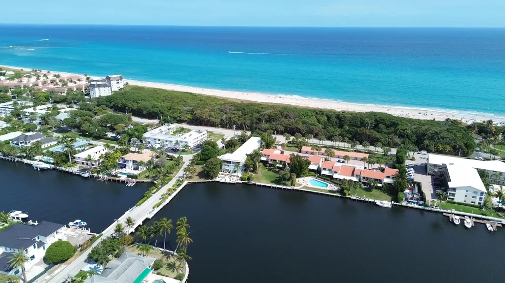 6590 N Ocean Boulevard Ocean Ridge FL 33435