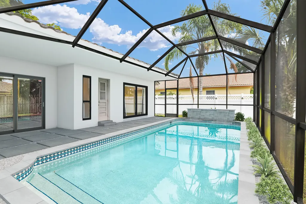 7014 NW 38th Manor Coral Springs FL 33065