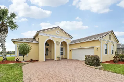 547 SW Lake Manatee Way Port St Lucie FL 34986