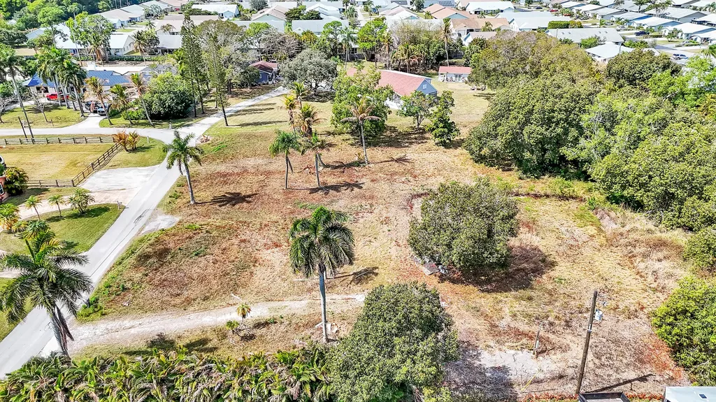 5165 Horseshoe Circle N West Palm Beach FL 33417