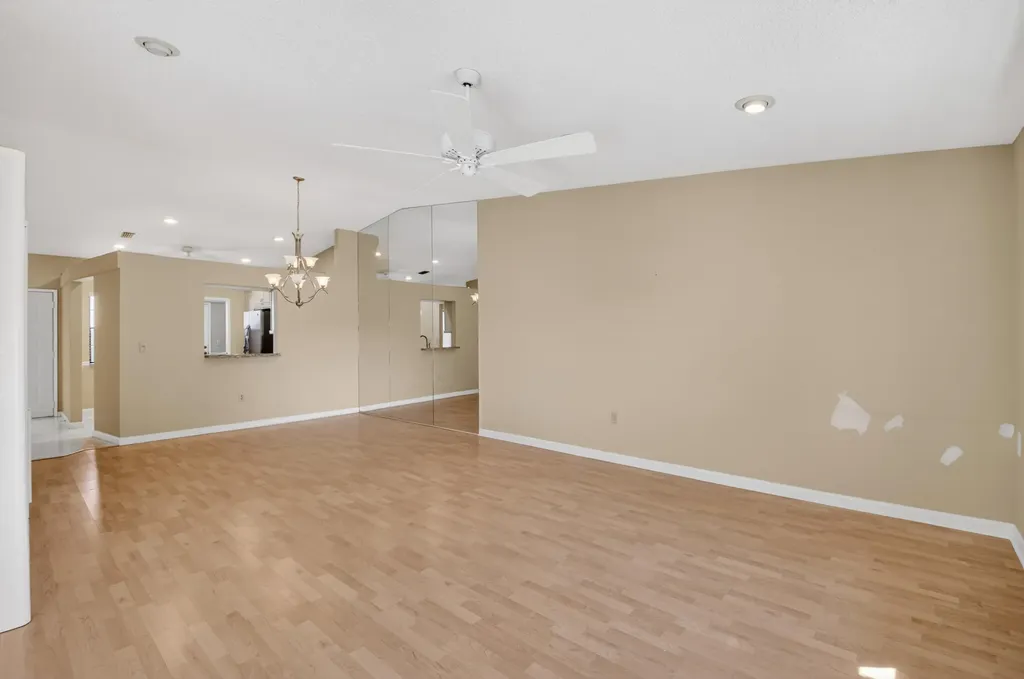 6224 Kings Gate Circle Delray Beach FL 33484