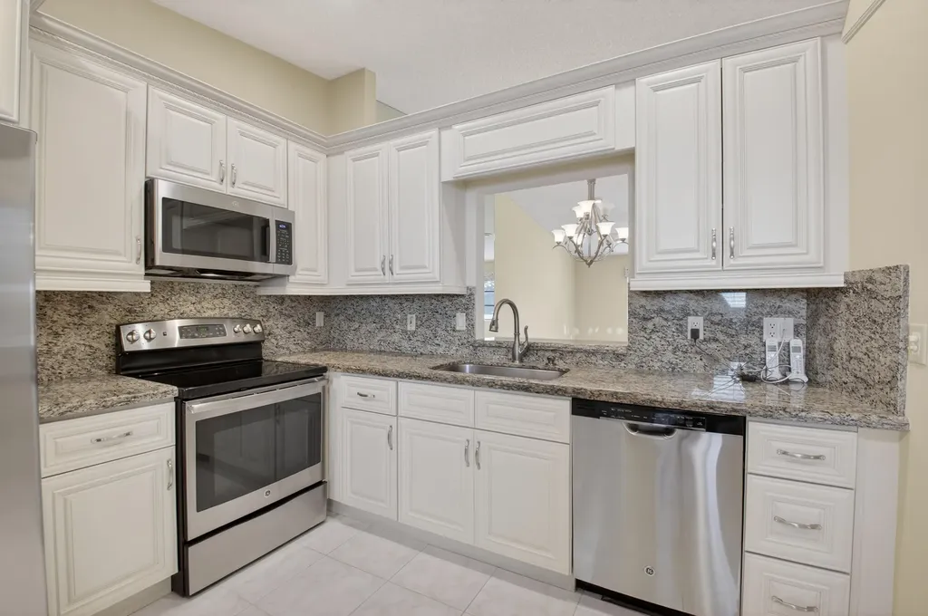 6224 Kings Gate Circle Delray Beach FL 33484