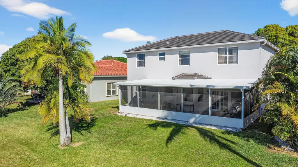 5947 Bay Hill Circle Lake Worth FL 33463