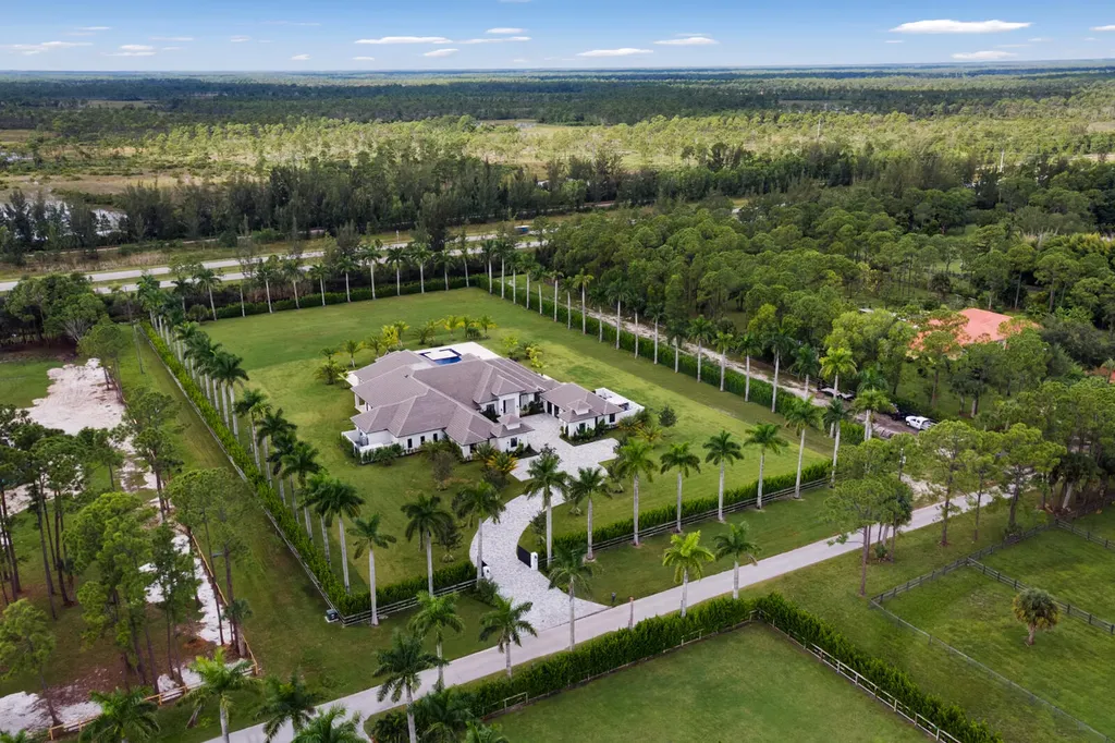 14699 Black Bear Road Palm Beach Gardens FL 33418
