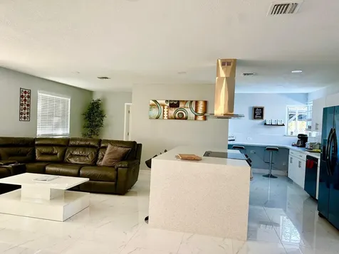 3871 SW 31st Court West Park FL 33023