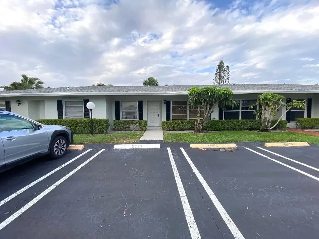 2331 Croton Lane Delray Beach FL 33445