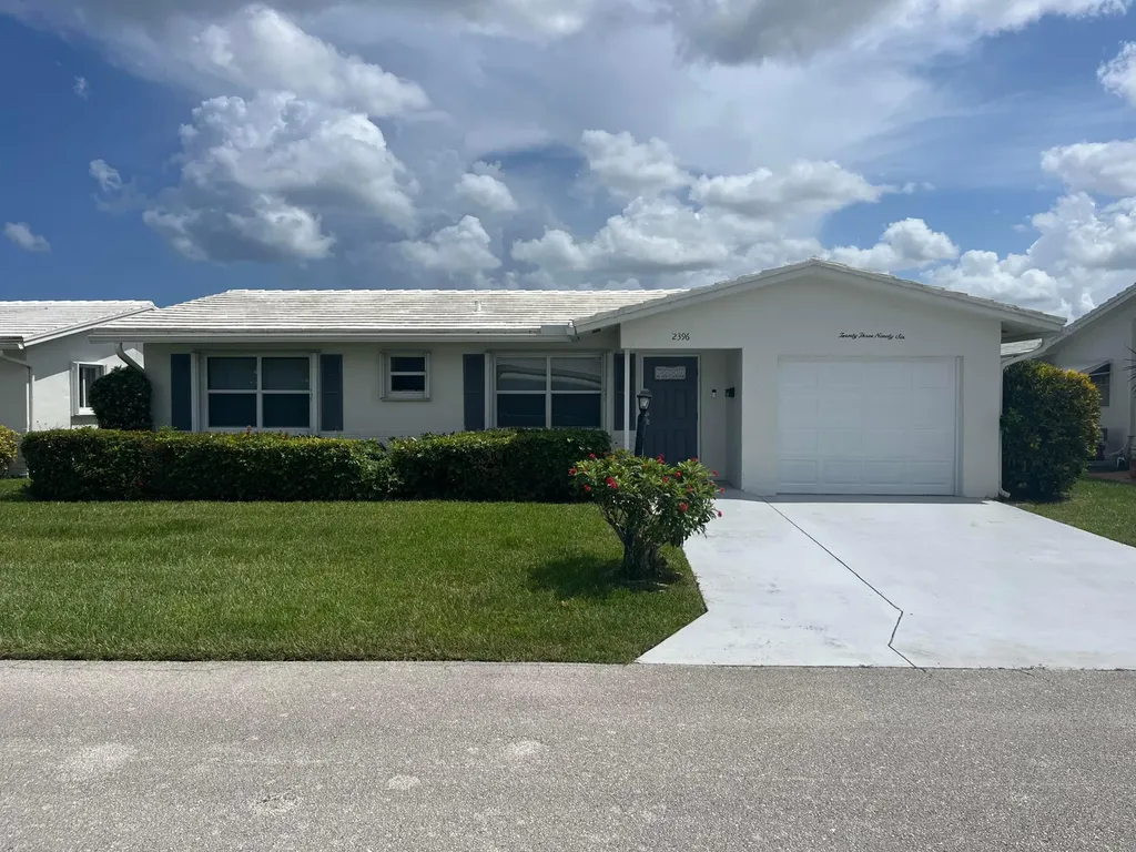 2396 SW 13th Avenue Boynton Beach FL 33426