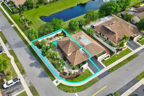 201 SW 28th Avenue Delray Beach FL 33445