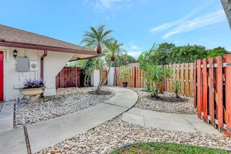 201 SW 28th Avenue Delray Beach FL 33445
