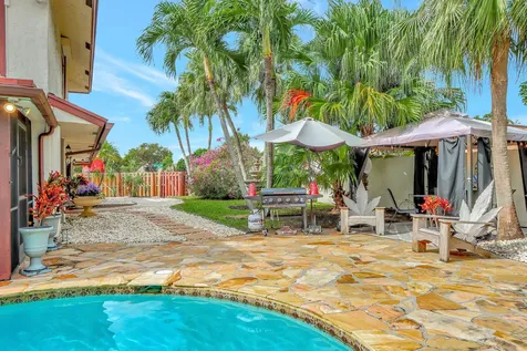 201 SW 28th Avenue Delray Beach FL 33445