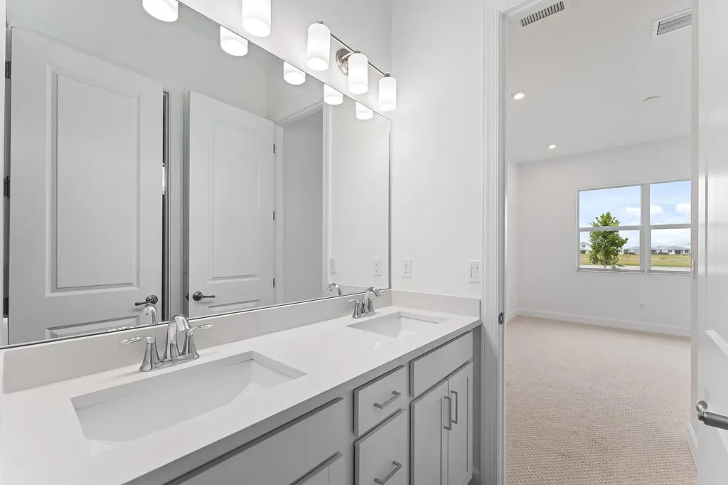 10733 SW Mistarva Place Port St Lucie FL 34987