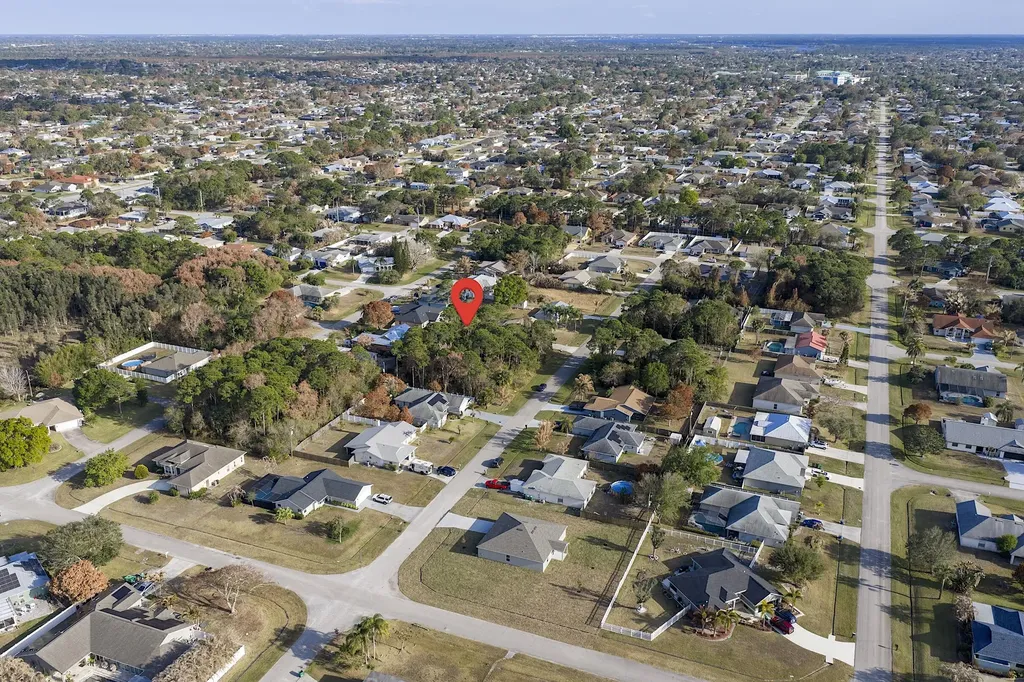 Xxx SW Tivan Lane Port St Lucie FL 34984