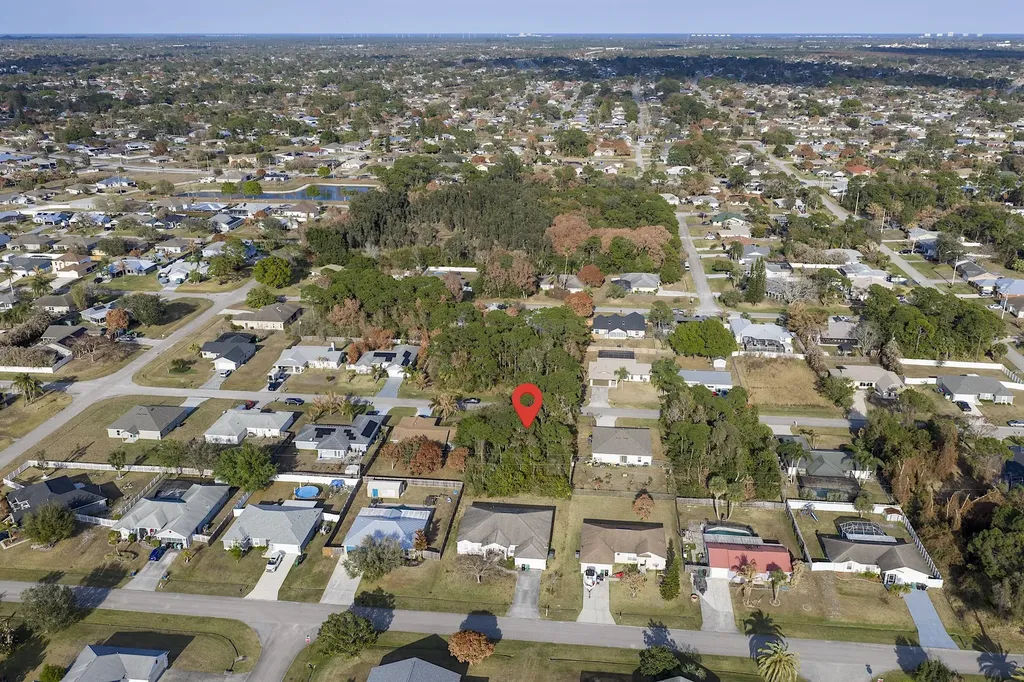 Xxx SW Tivan Lane Port St Lucie FL 34984