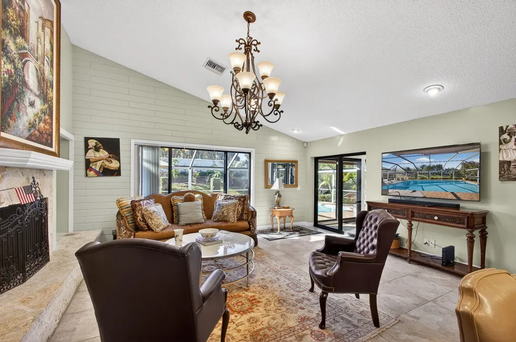 168 Thornton Drive Palm Beach Gardens FL 33418