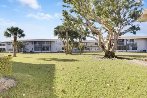 269 Norwich L West Palm Beach FL 33417
