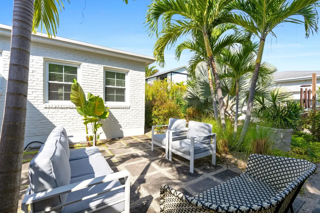 143 Greymon Drive West Palm Beach FL 33405