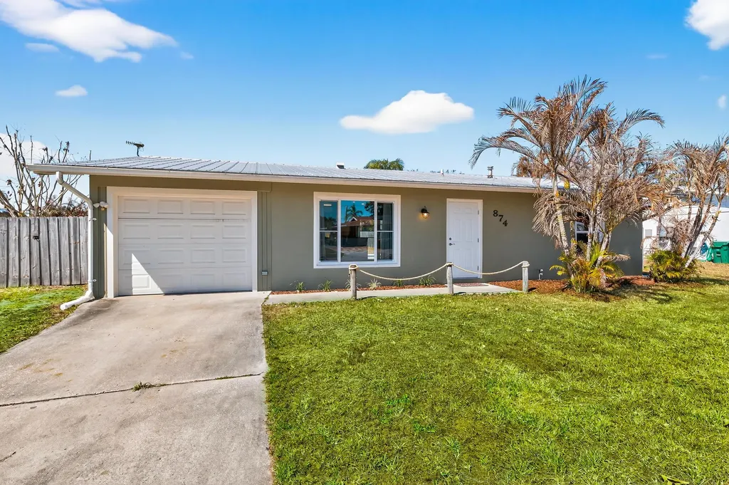 874 SW Goodrich Street Port St Lucie FL 34983