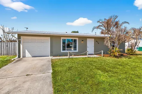 874 SW Goodrich Street Port St Lucie FL 34983