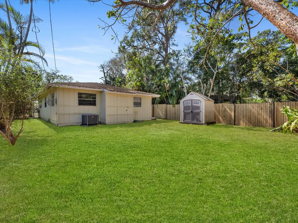 5087 Van Buren Road Delray Beach FL 33484