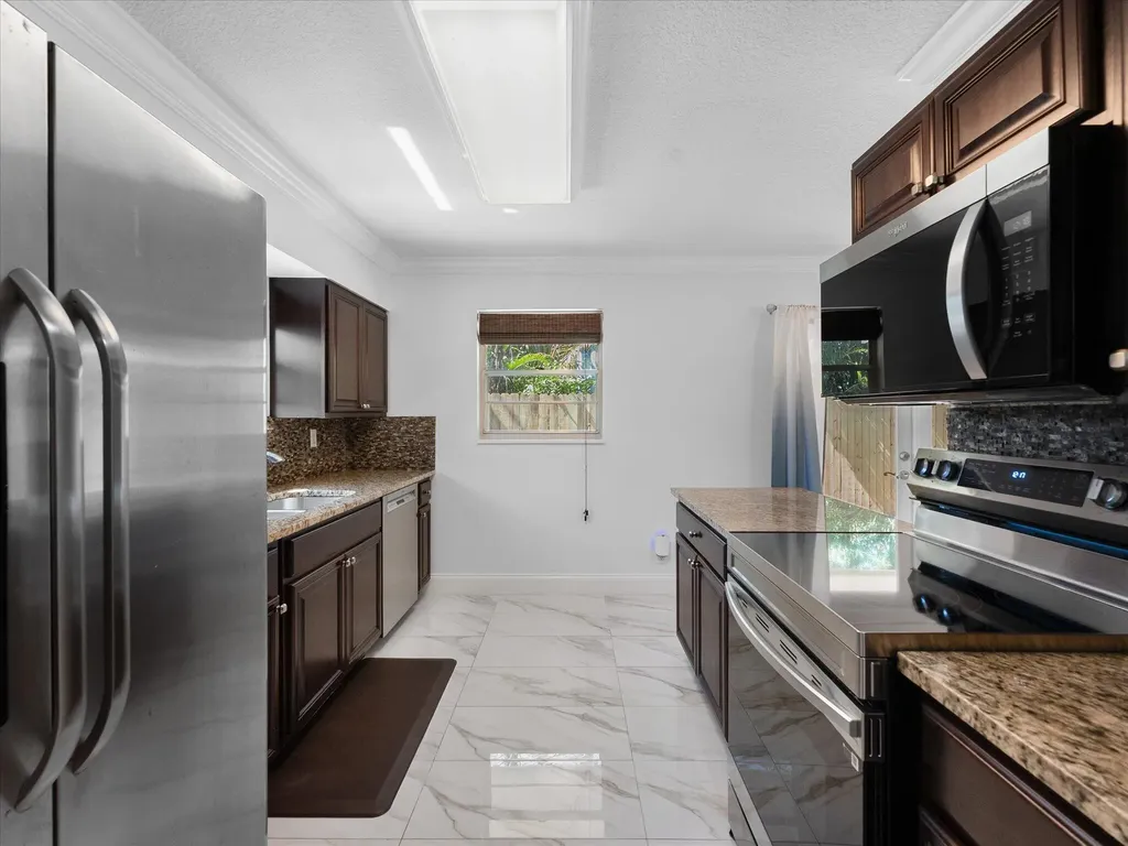 5087 Van Buren Road Delray Beach FL 33484
