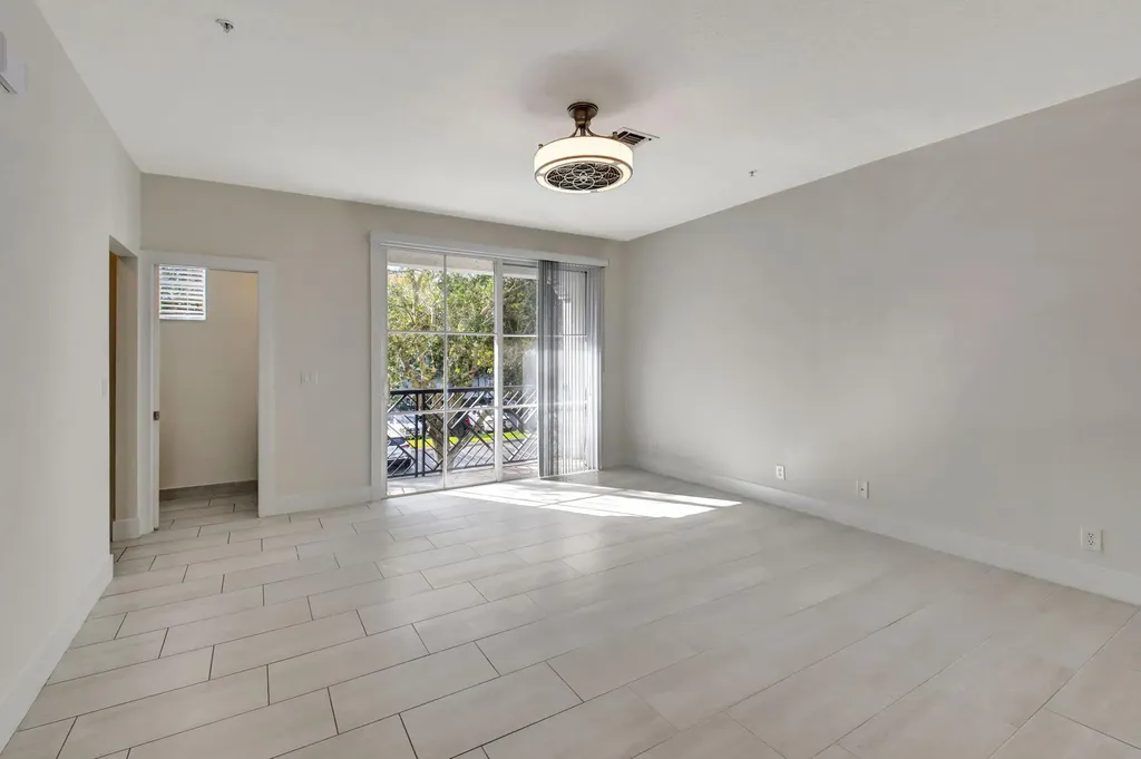 325 Atlantic Grove Way Delray Beach FL 33444