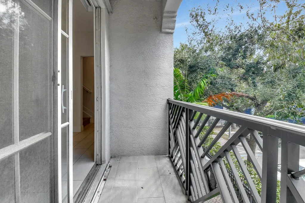 325 Atlantic Grove Way Delray Beach FL 33444
