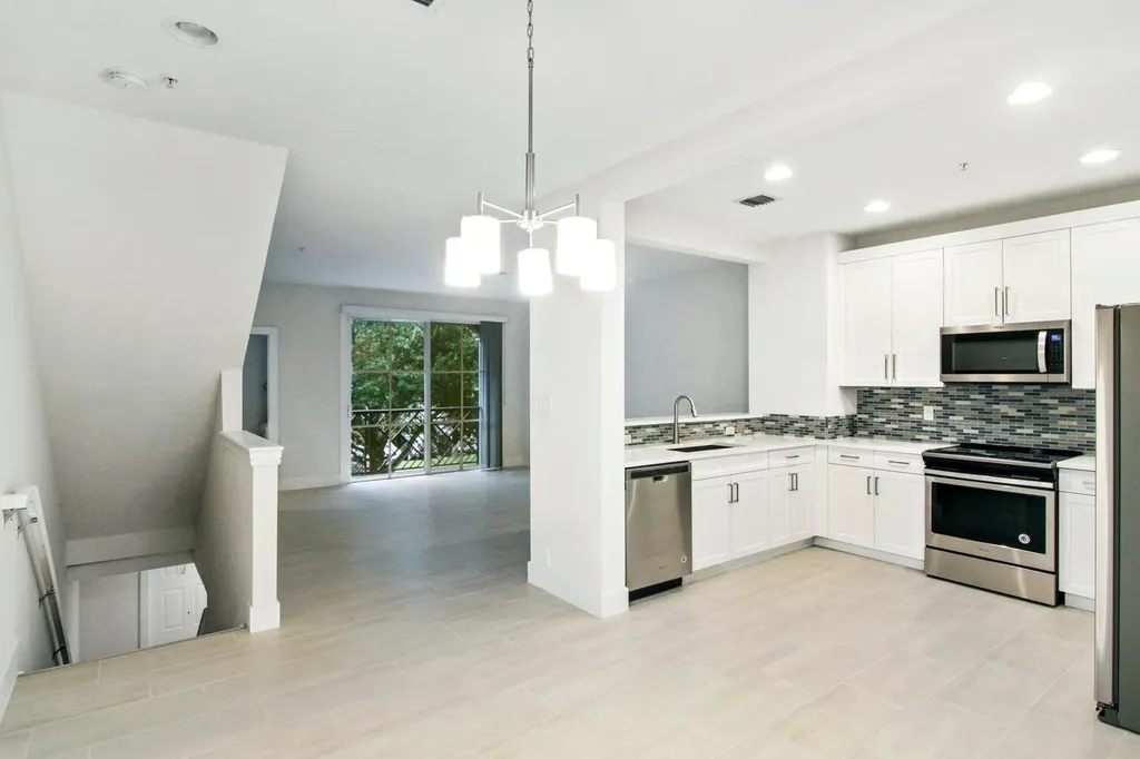 325 Atlantic Grove Way Delray Beach FL 33444