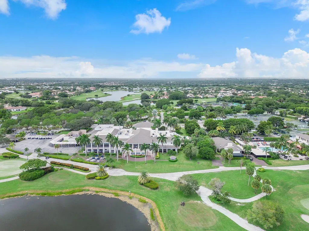 5787 Lakeview Mews Place Boynton Beach FL 33437