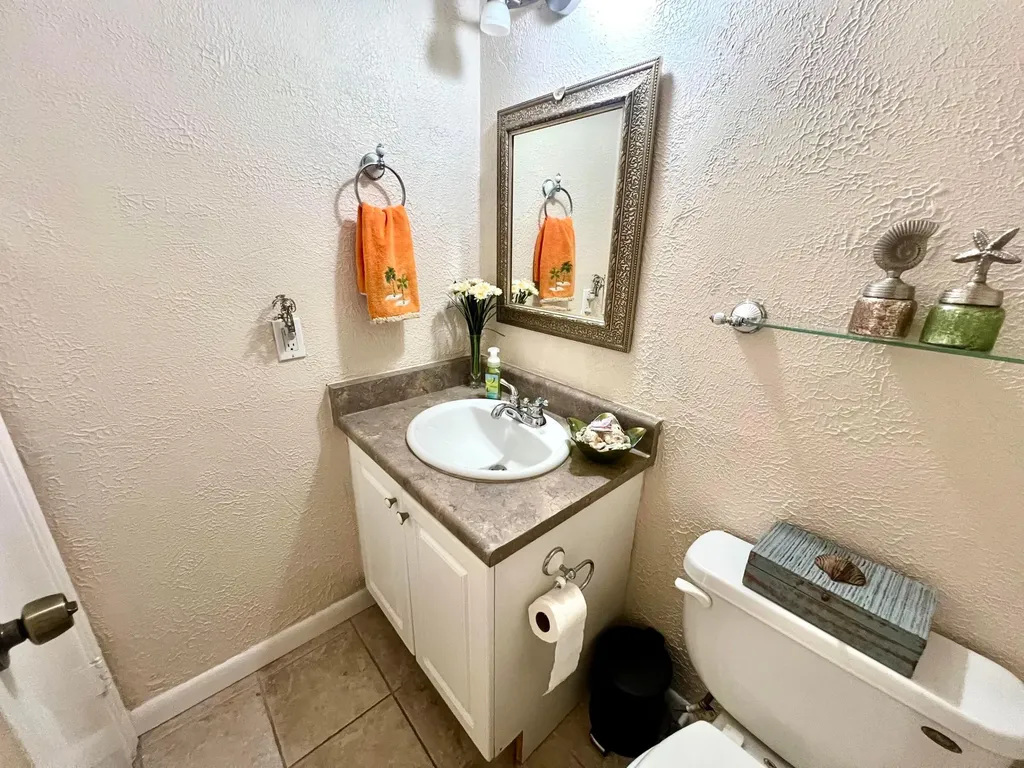 635 Durham W Deerfield Beach FL 33442