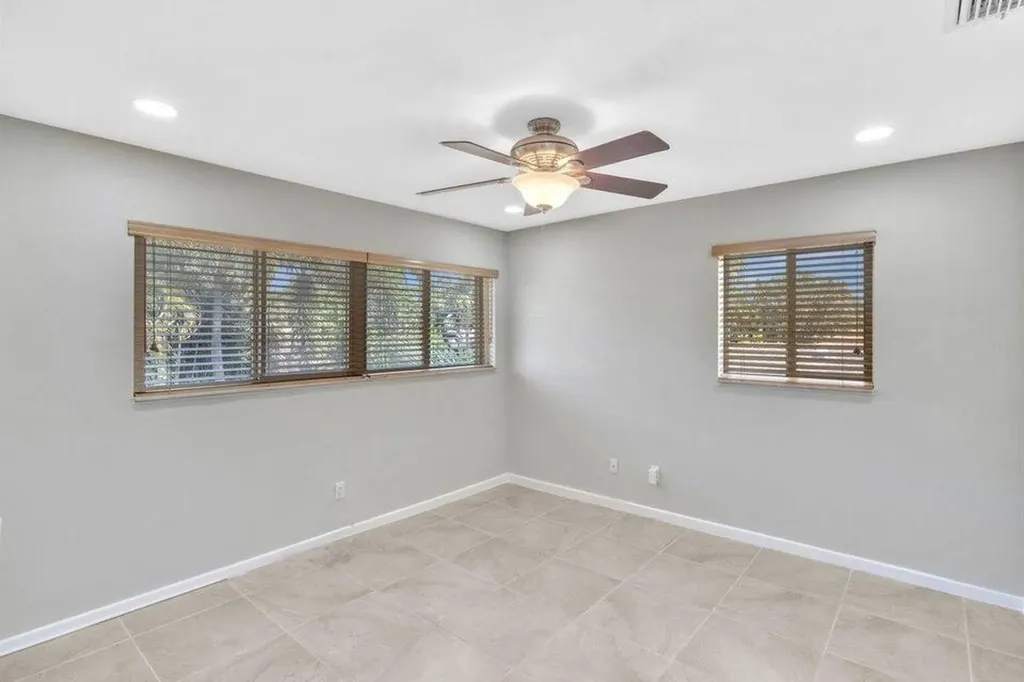 3450 NE 19th Avenue Oakland Park FL 33306