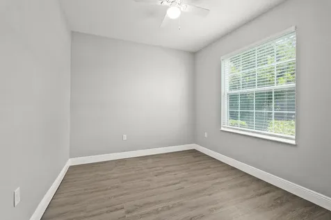 6105 NW Gause Avenue Port St Lucie FL 34986