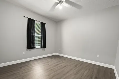 6105 NW Gause Avenue Port St Lucie FL 34986