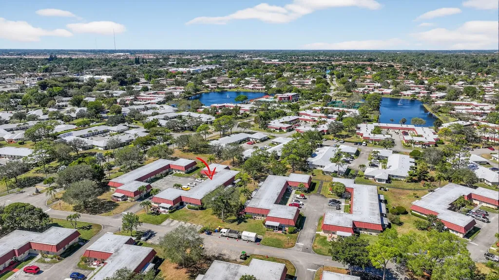 168 Amherst Lane Lake Worth FL 33467