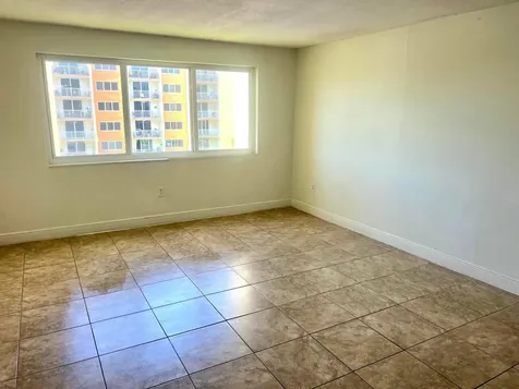 7000 NW 186th Street Hialeah FL 33015