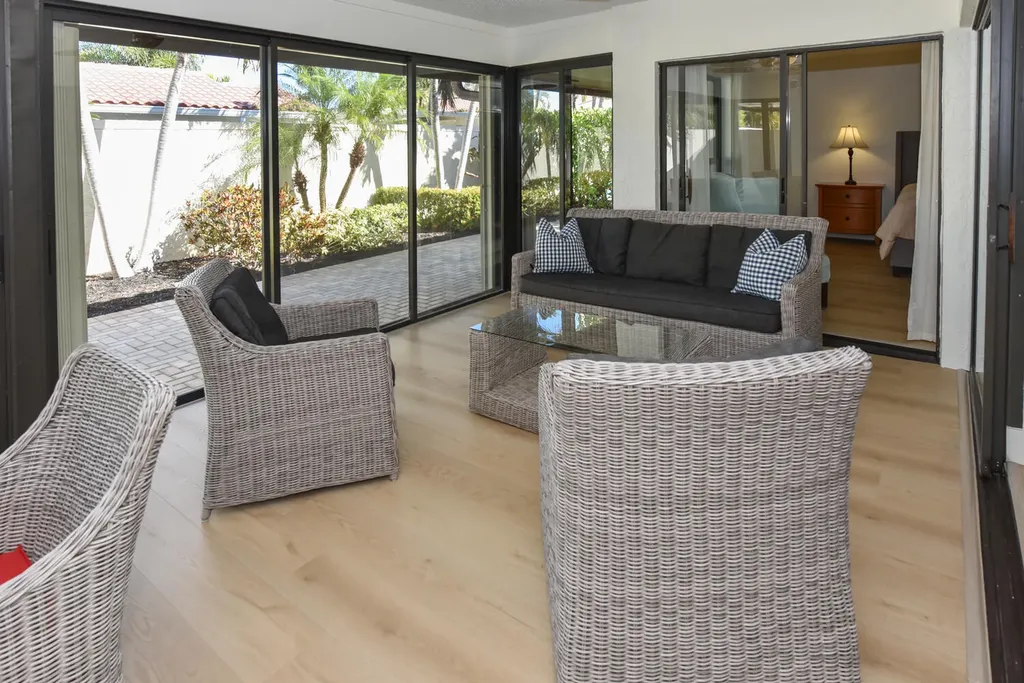 1469 Via Privada Jupiter FL 33477