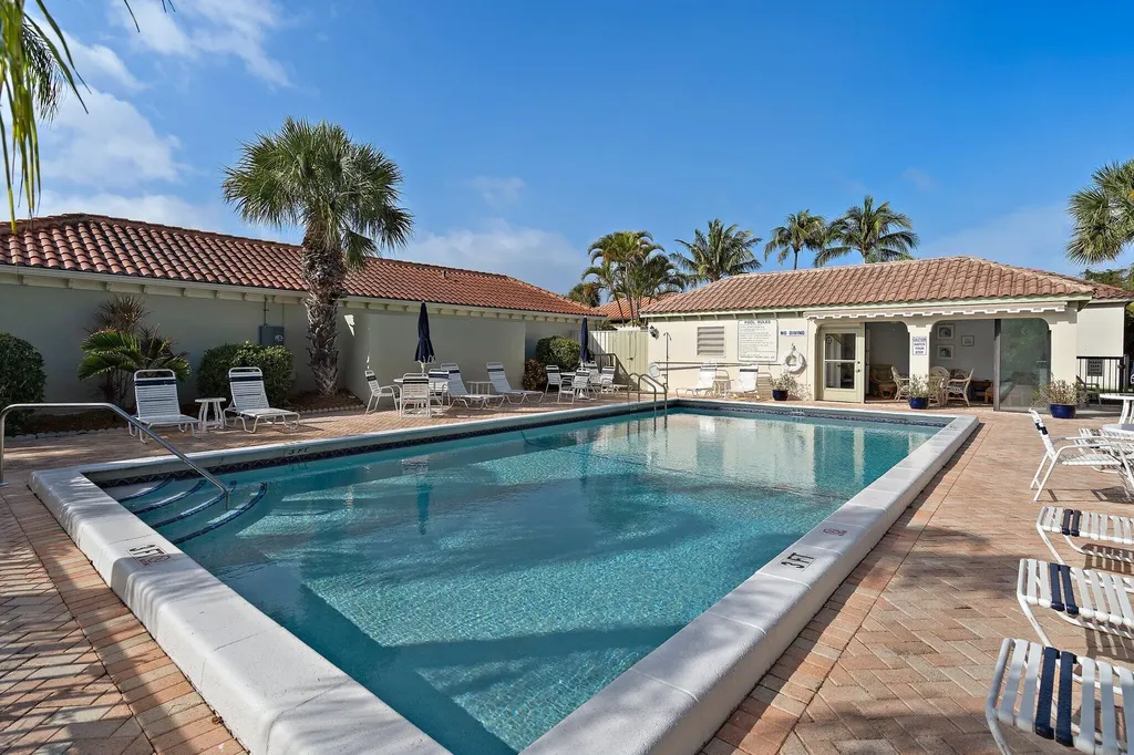 1469 Via Privada Jupiter FL 33477