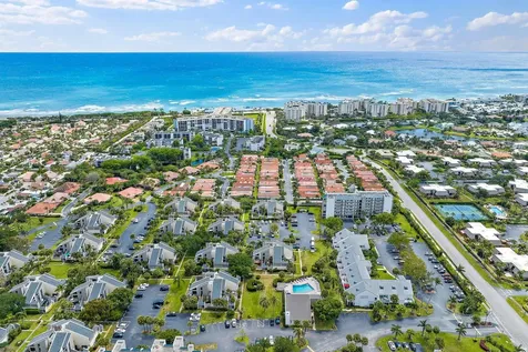 1469 Via Privada Jupiter FL 33477
