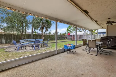 362 La Mancha Avenue Royal Palm Beach FL 33411