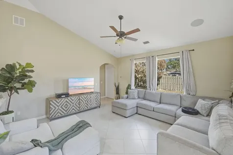 2081 SW Algiers Street Port St Lucie FL 34953