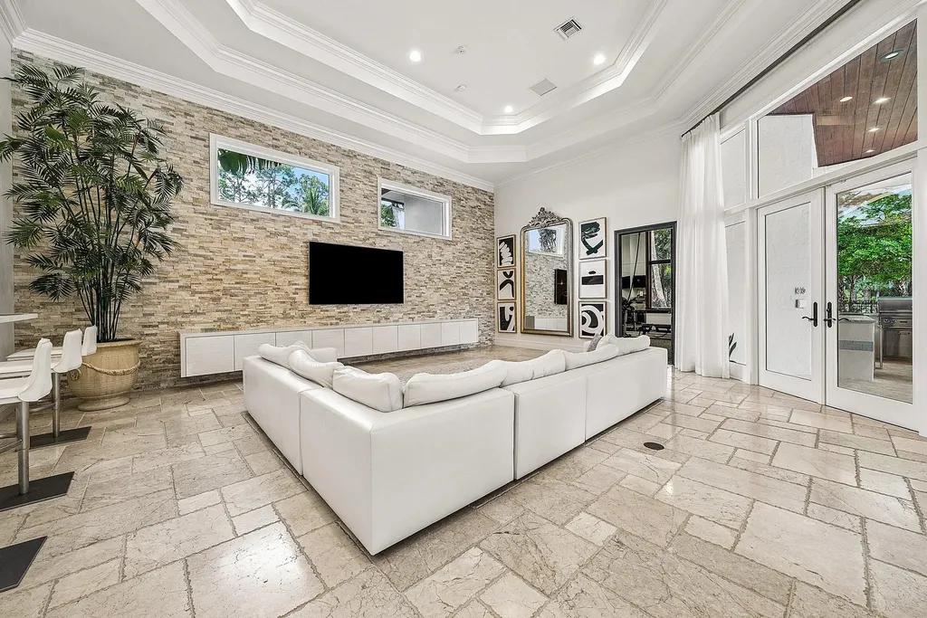 1920 Flagler Estates Drive West Palm Beach FL 33411