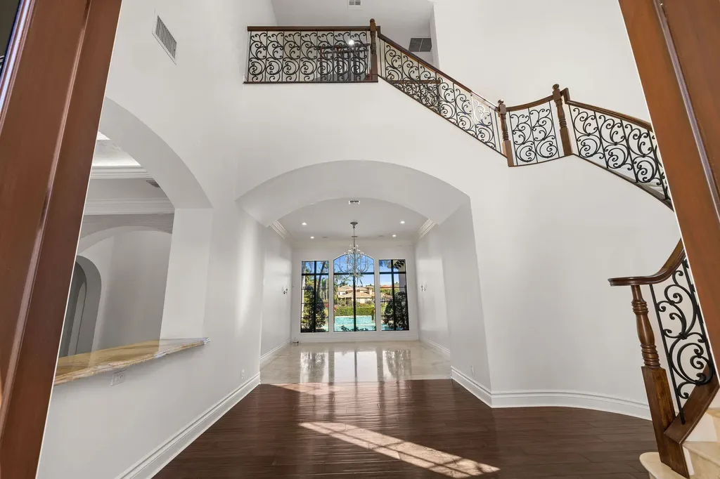 9253 Este Lago Drive Boca Raton FL 33496